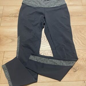 Women's Gray Leggings